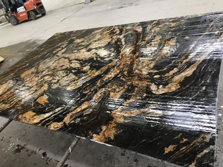 Oris Gold Granite Slabs And Tiles